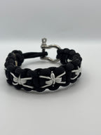 Cobra Weave with Spider Stitch Paracord Bracelet – Metal Horseshoe Clasp image 1