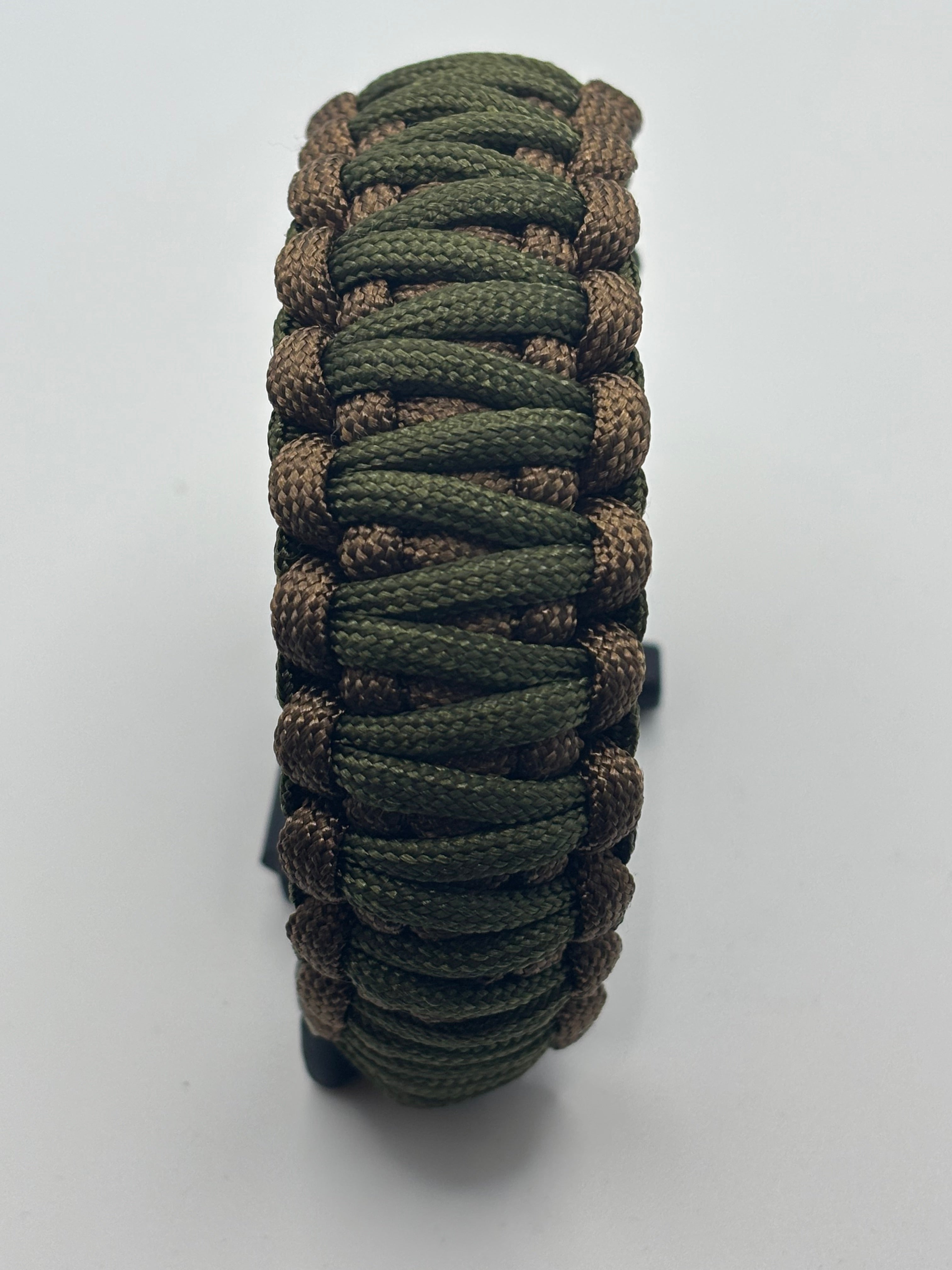 King Cobra Knot Paracord Bracelet with Knife, Whistle & Flint Bar Clasp image 2