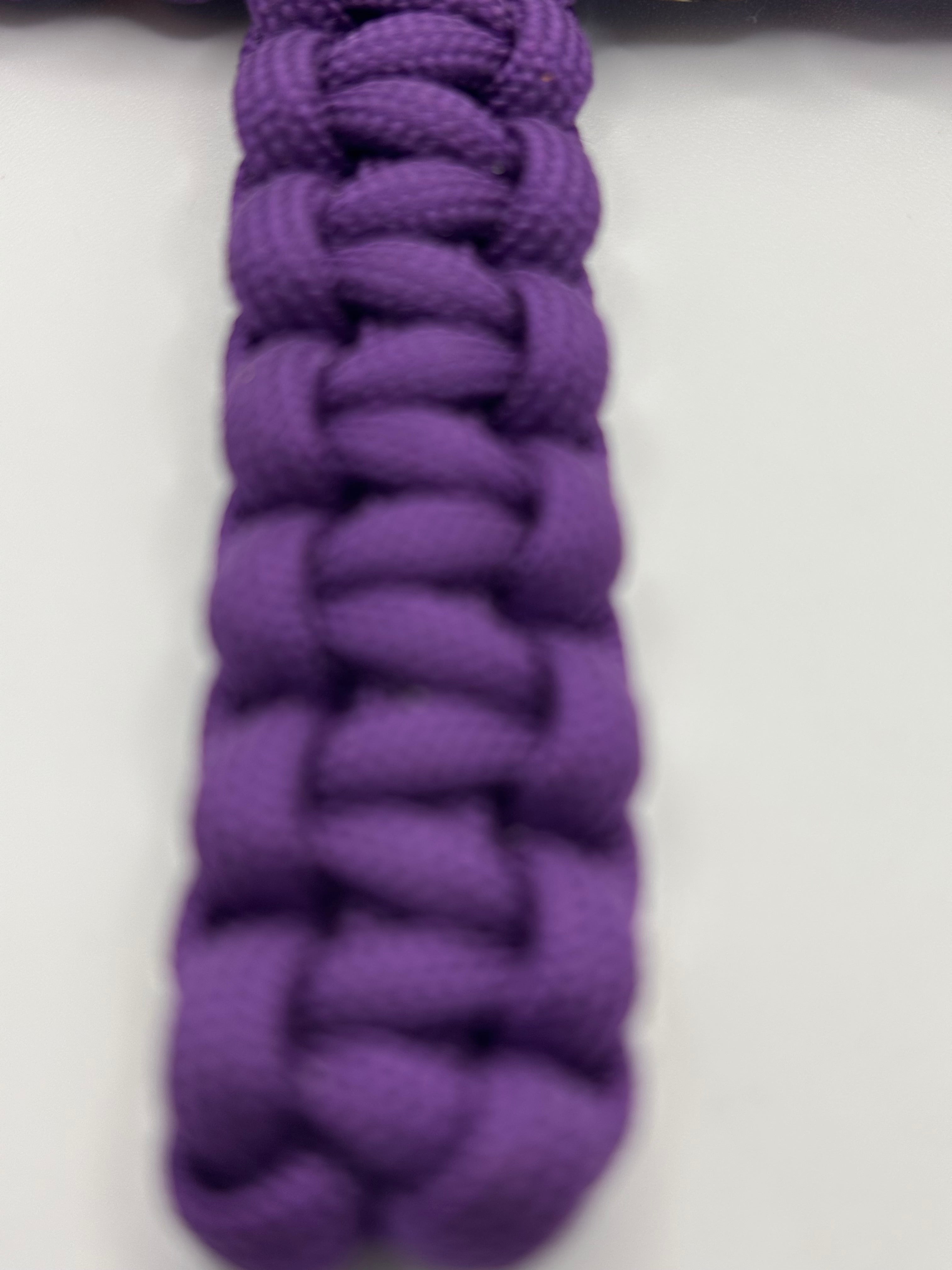 Handmade Cobra Knot Cross Paracord Keychain – Purple image 2