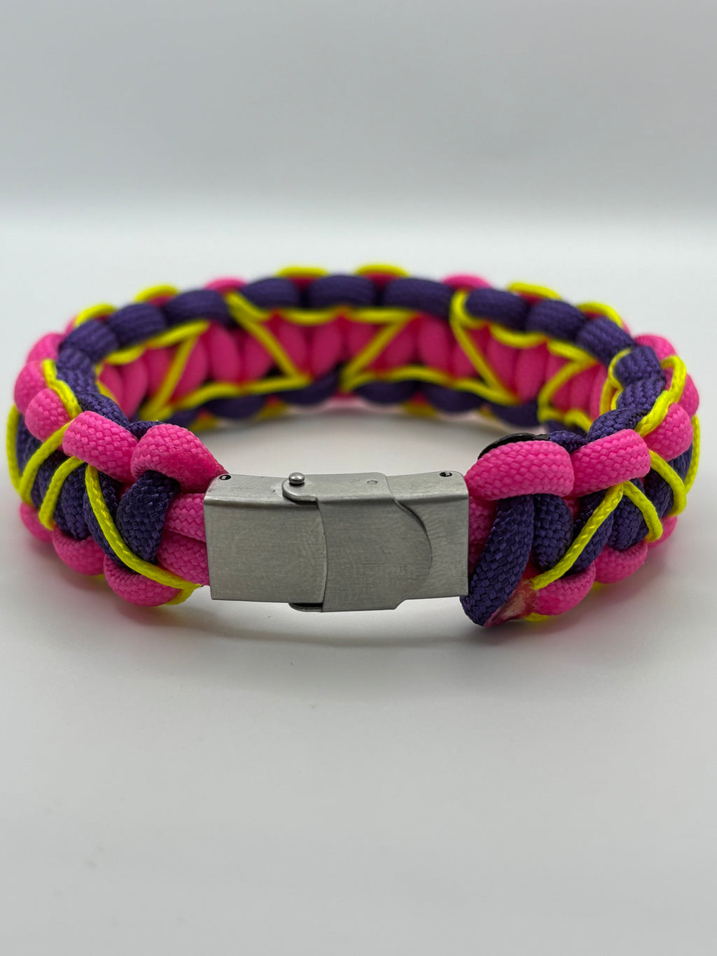 Stitched Cobra Knot Hearts Paracord Bracelet – Metal Clasp image 3