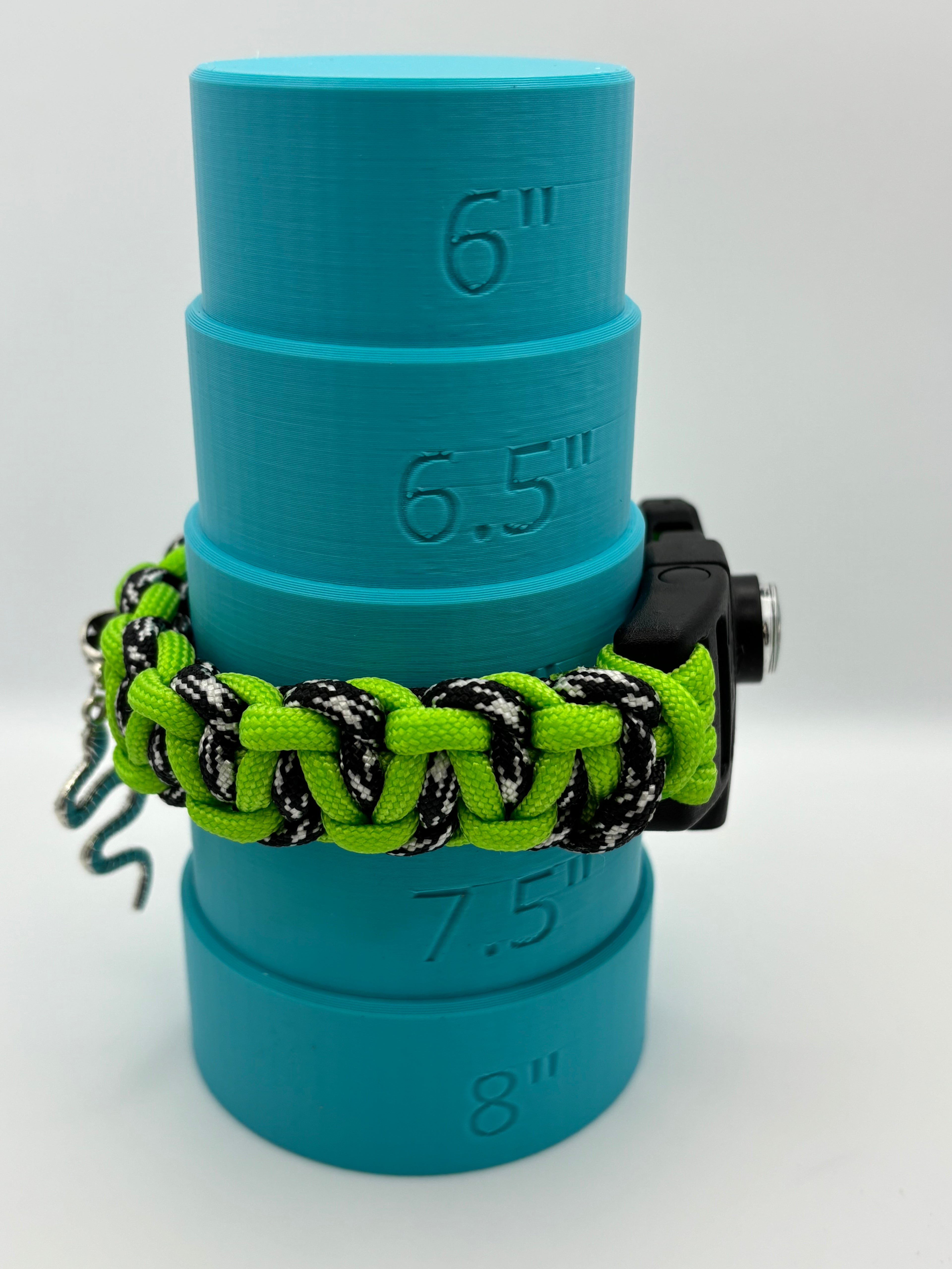 Handmade Cobra Belly Paracord Bracelet with Snake Pendant – Neon Green & Black image 4