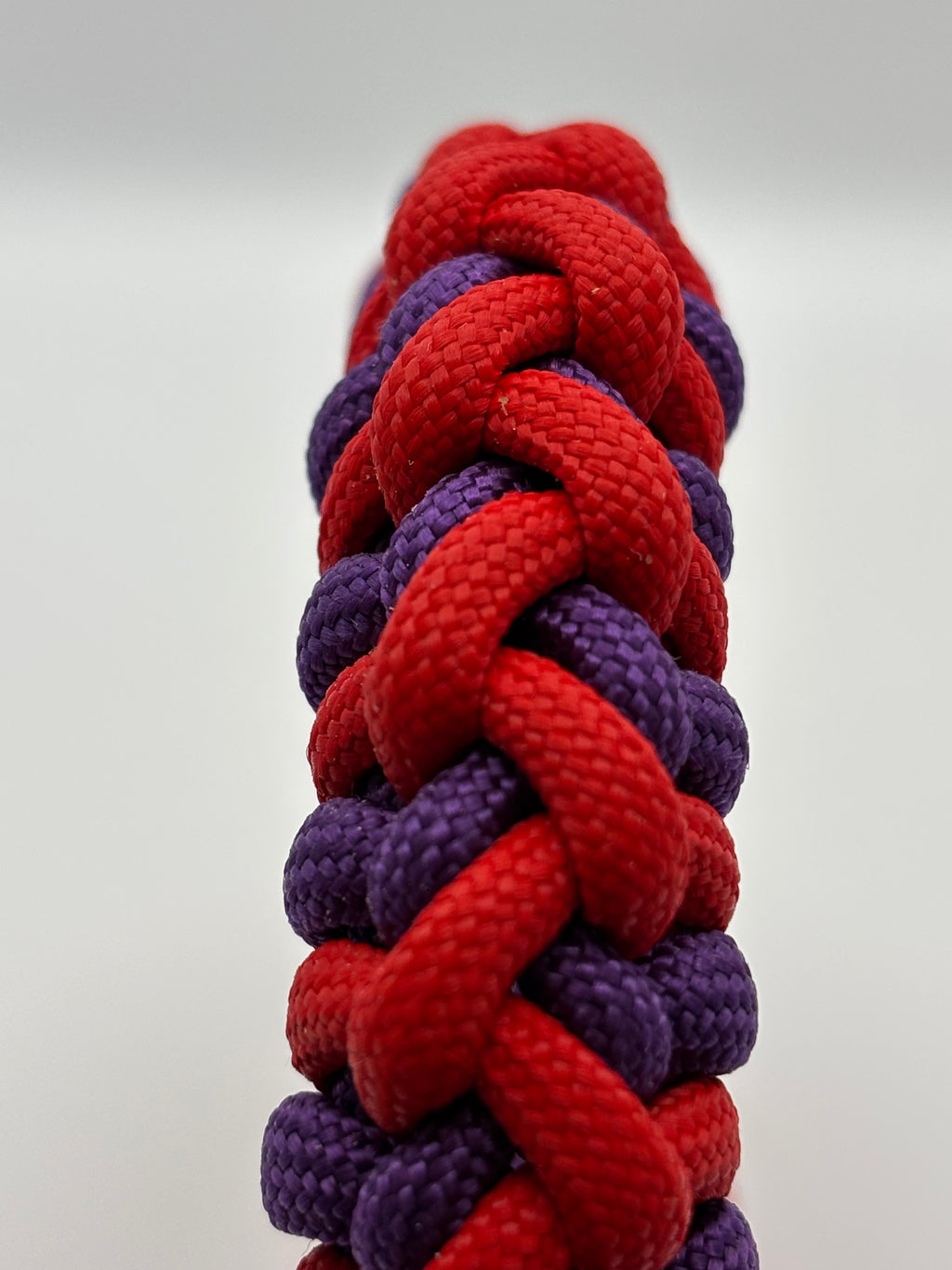 Handmade Side Step Pattern Paracord Bracelet image 3