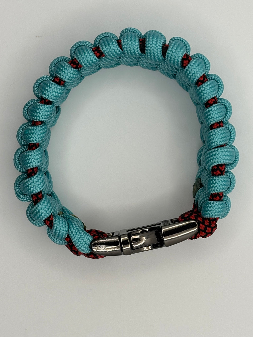 Handmade Track Knot Paracord Bracelet with Metal Clasp – Blue & Red image 4