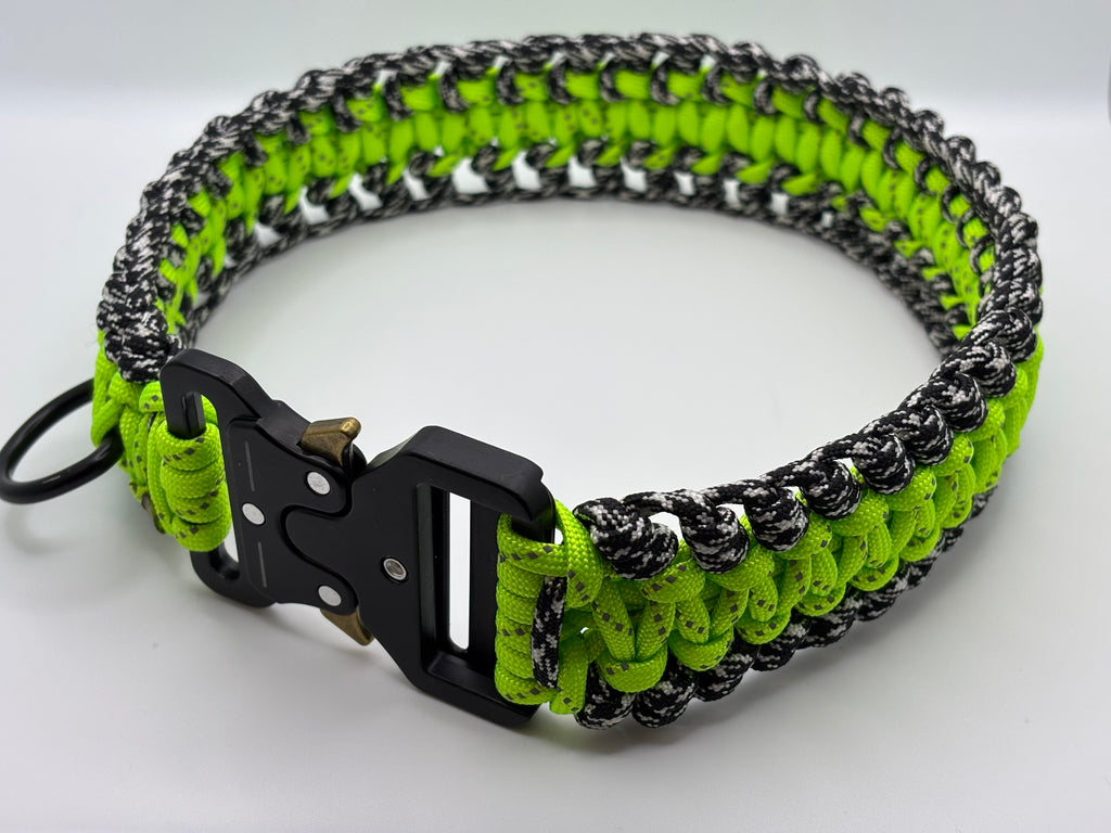Paracord Dog Collar with Metal Closure