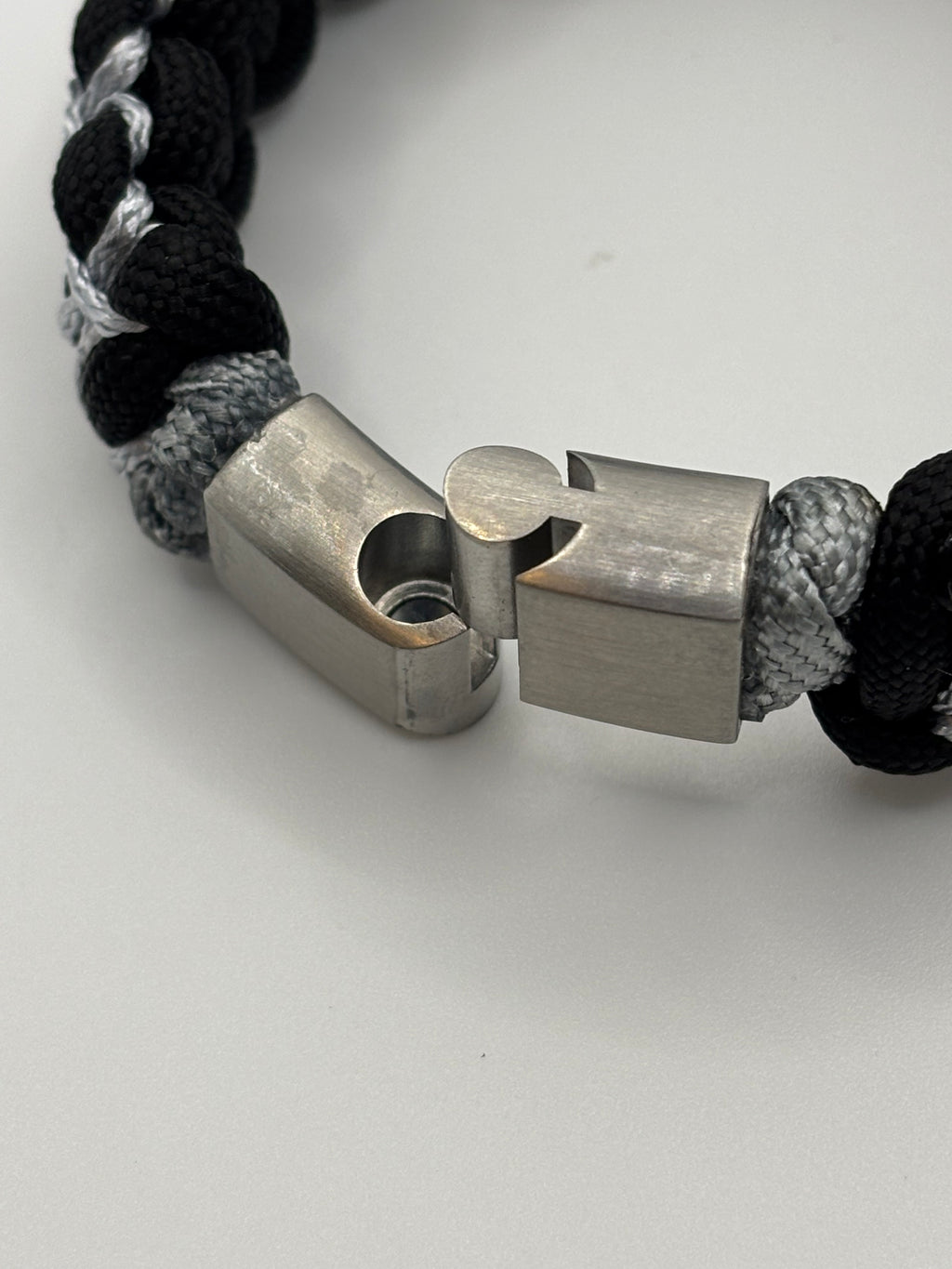 Cobra Weave Stitched Bracelet with Magnetic Clasp