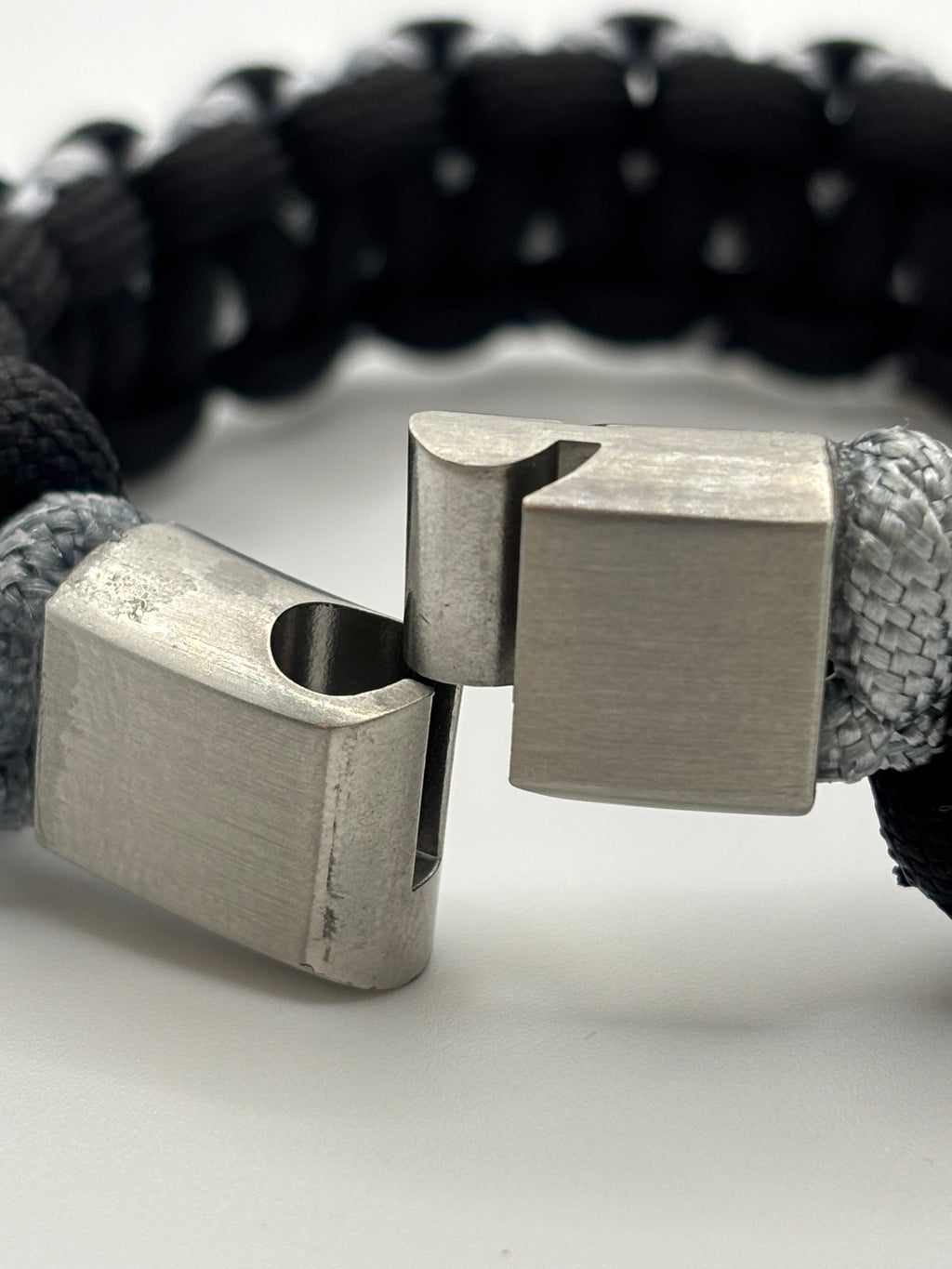 Cobra Weave Stitched Bracelet with Magnetic Clasp