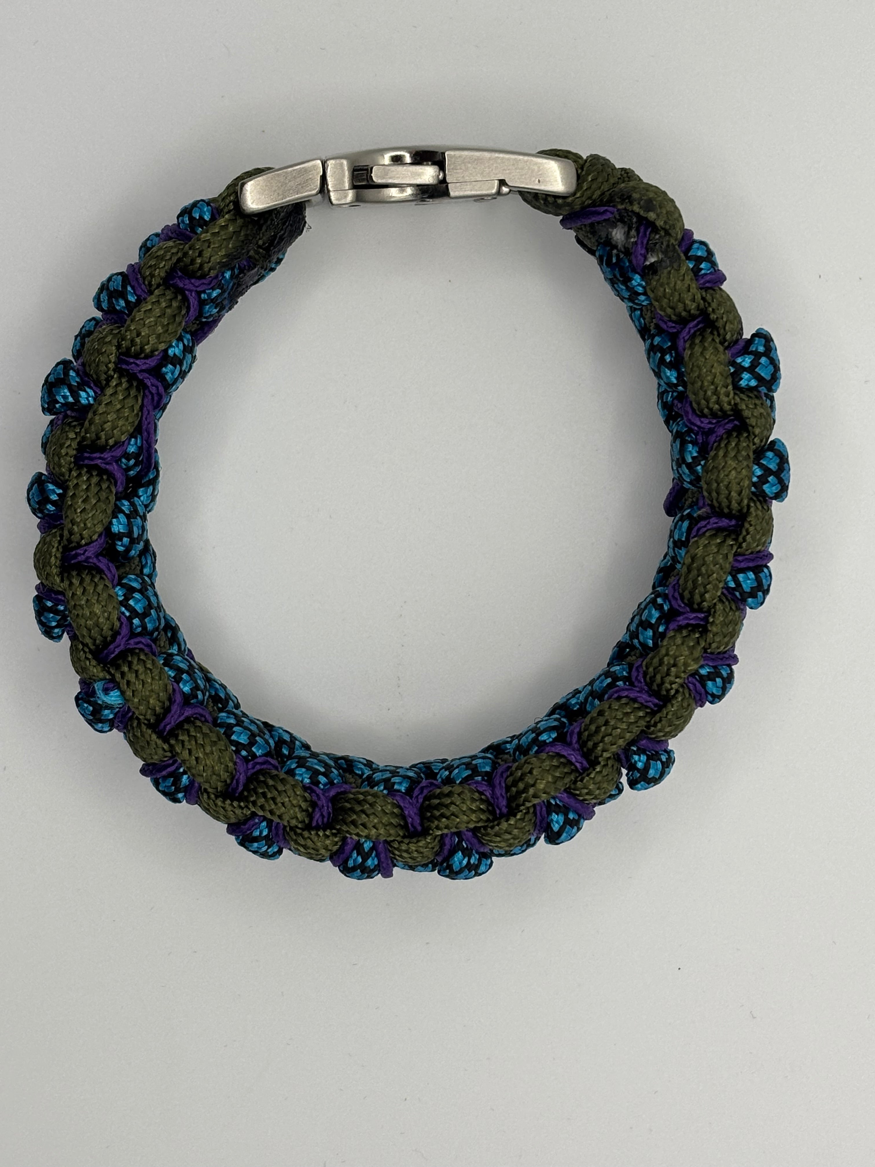 Handmade Diamond Knot Paracord Bracelet