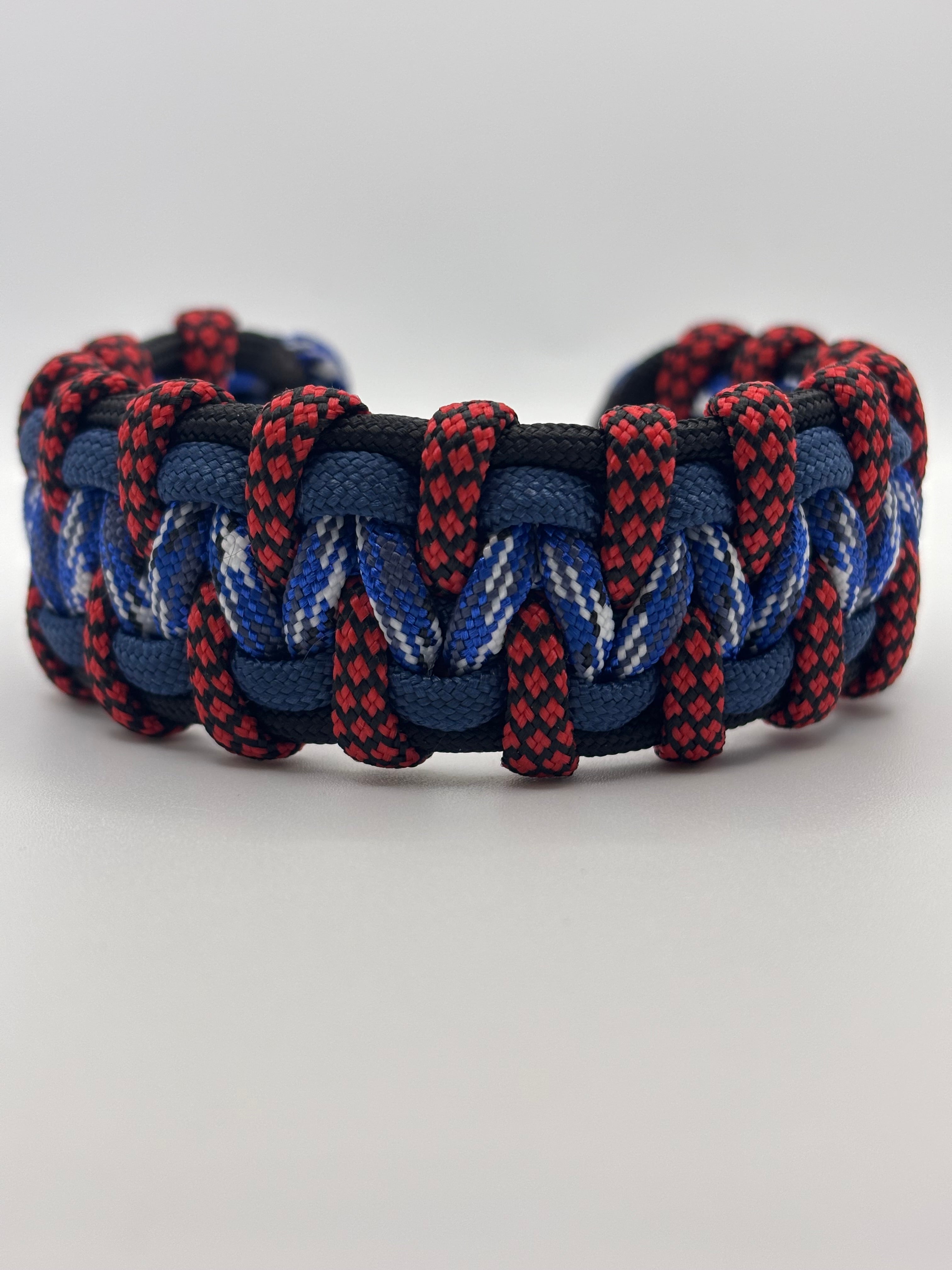 Cobra Quiver Core Paracord Bracelet
