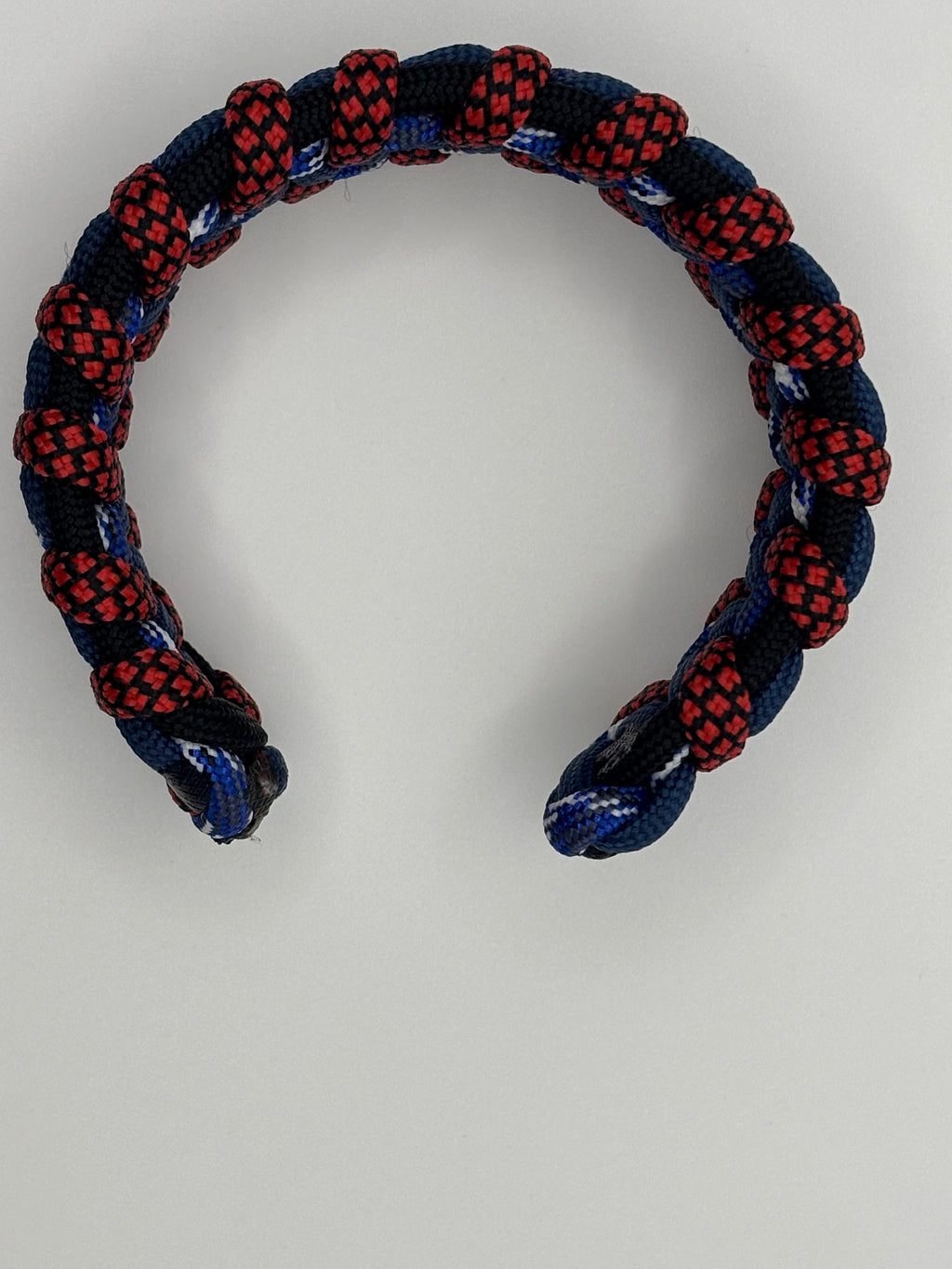 Cobra Quiver Core Paracord Bracelet