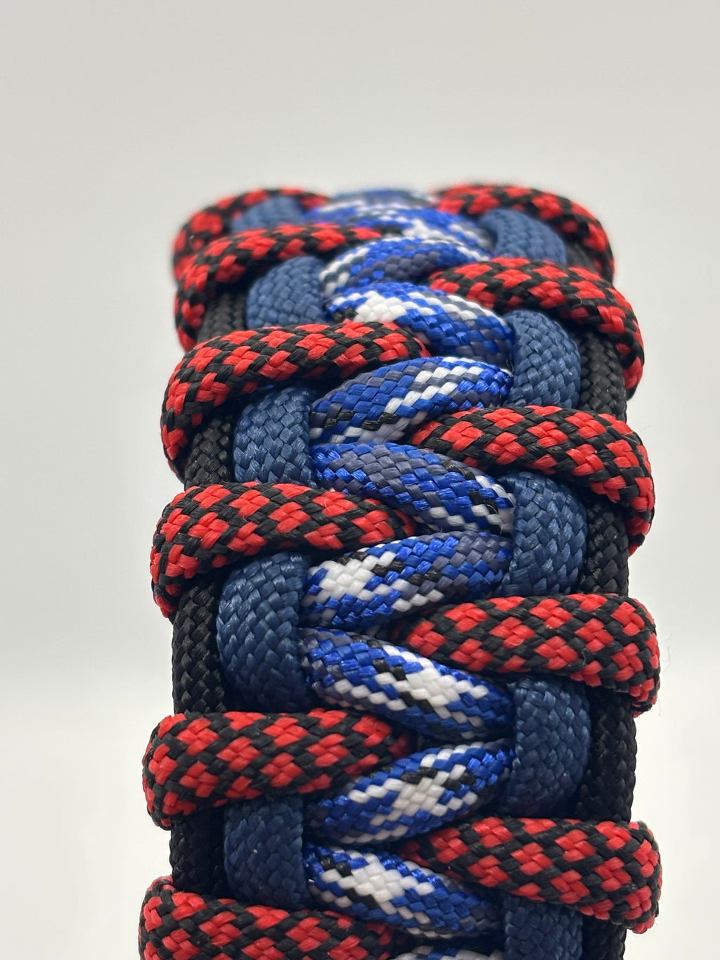 Cobra Quiver Core Paracord Bracelet
