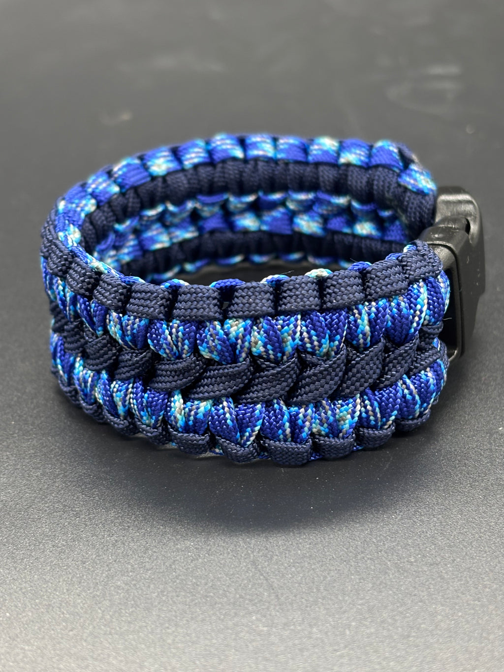 Cobra Knot Bracelet with Solid Core