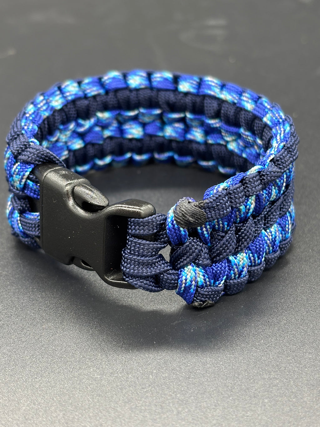 Cobra Knot Bracelet with Solid Core