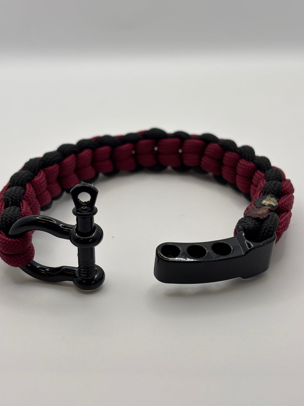 Waterfall Stitch Paracord Bracelet with Adjustable Clasp – Garnet & Black image 1