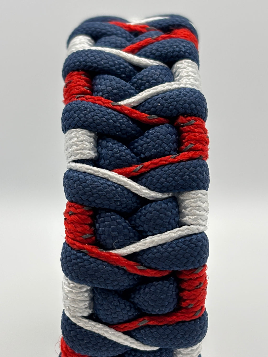 Handmade Stitched Fishtail Belly Paracord Bracelet image 4