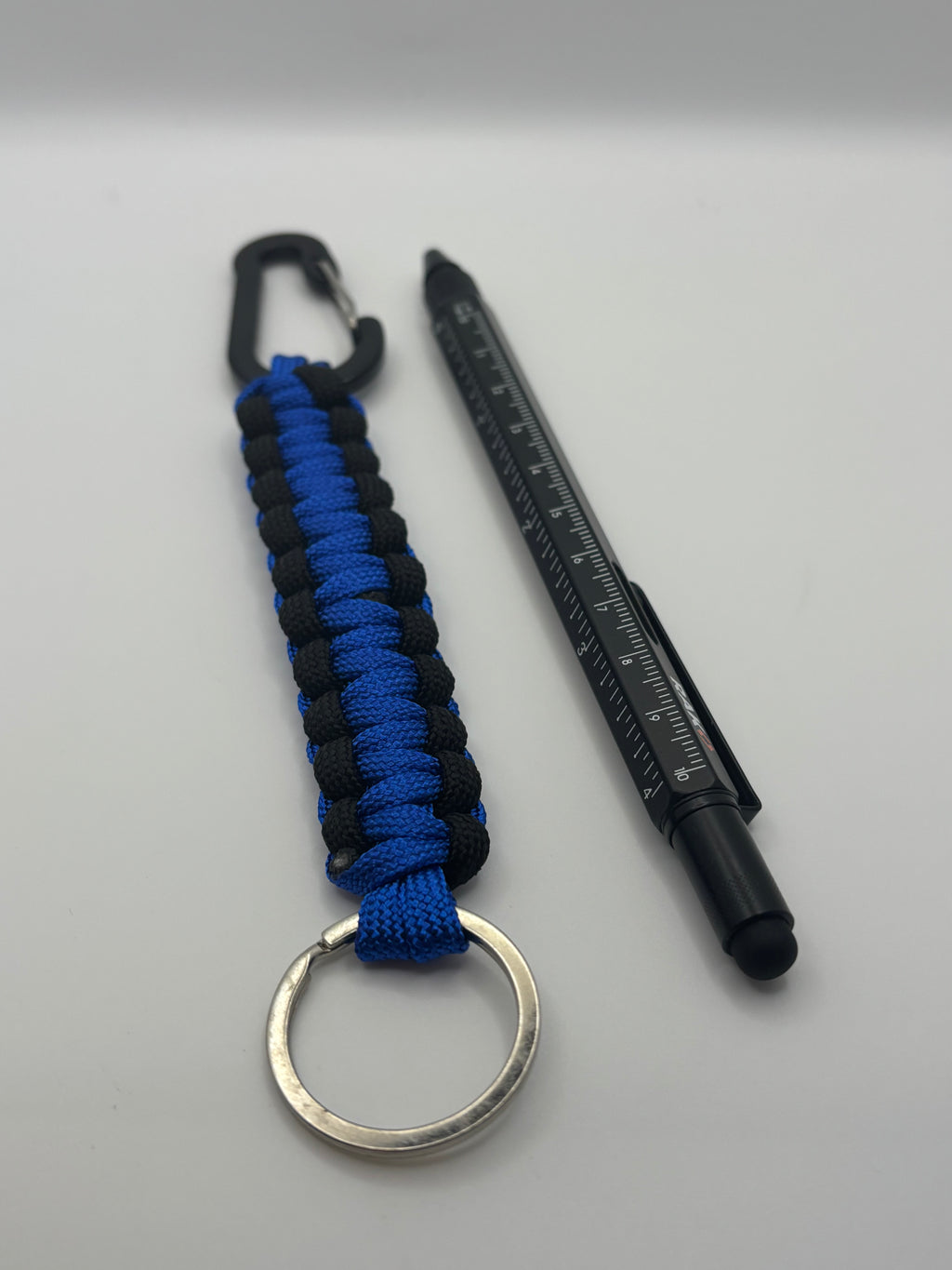 Handmade Simple Cobra Knot Paracord Keychain image 3