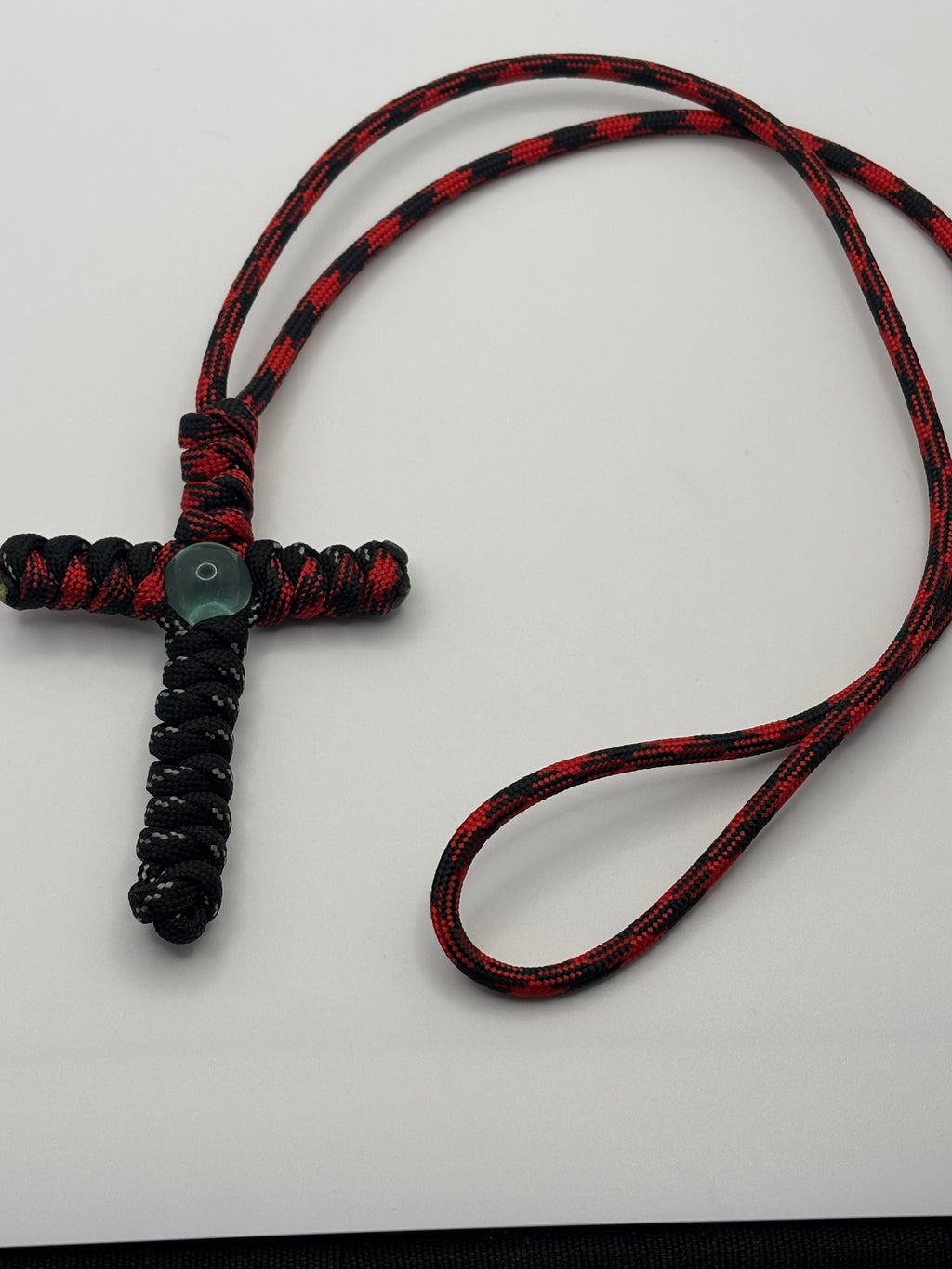 Handmade Cross with Marble Bead Paracord Necklace – Red & Black image 3