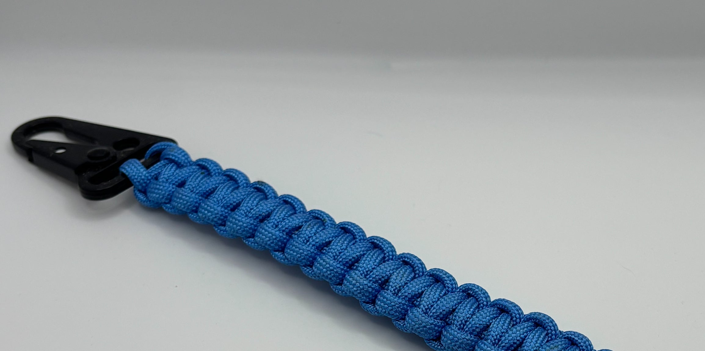Handmade Cobra Knot Paracord Keychain (Blue) image 3