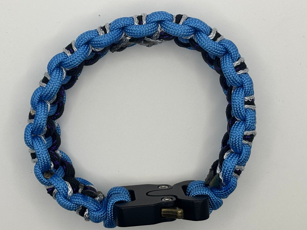 Handmade Stitched Solomon Dragon Paracord Bracelet – Blue & Black image 1