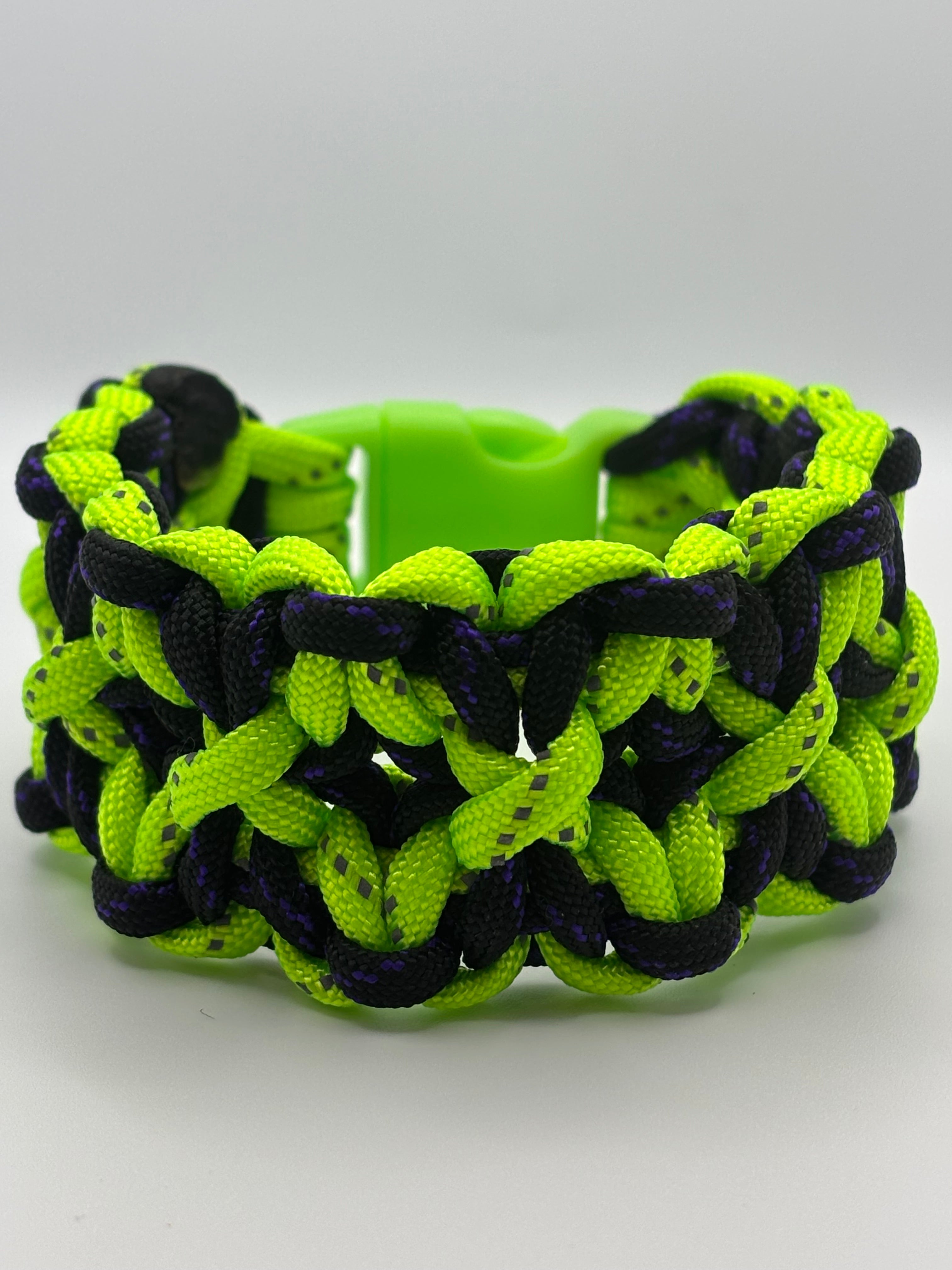 Handmade Starlight Express Paracord Bracelet – Neon Green image 2