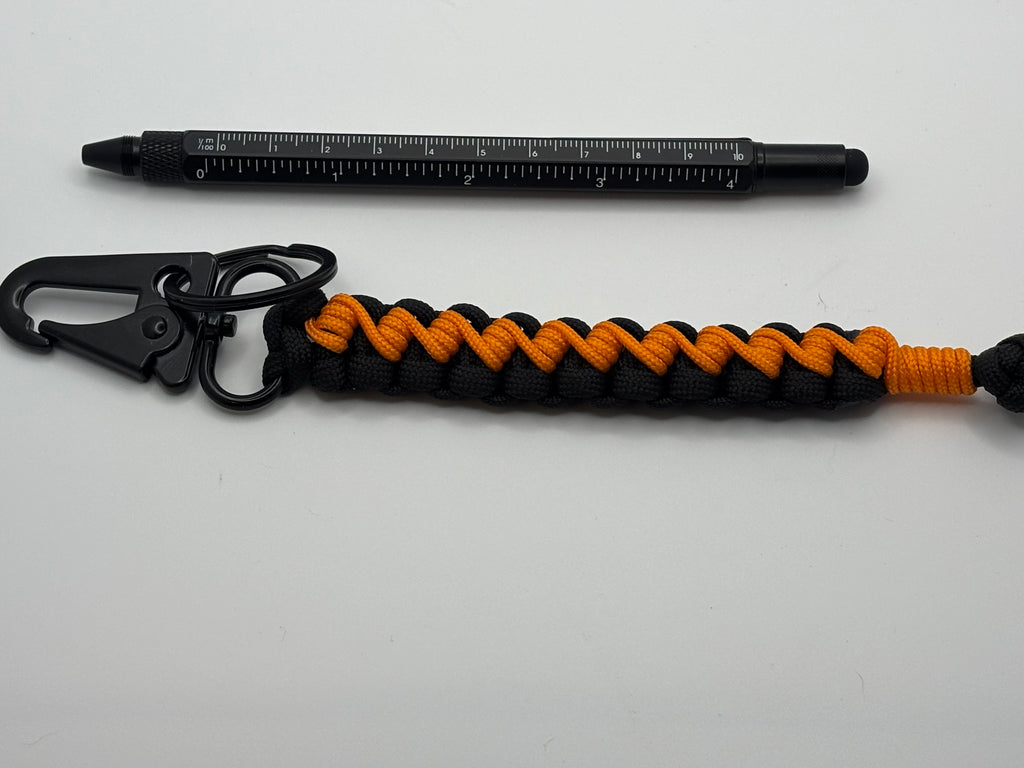 Handmade Barbwire Stitched Cobra Knot Paracord Keychain image 7