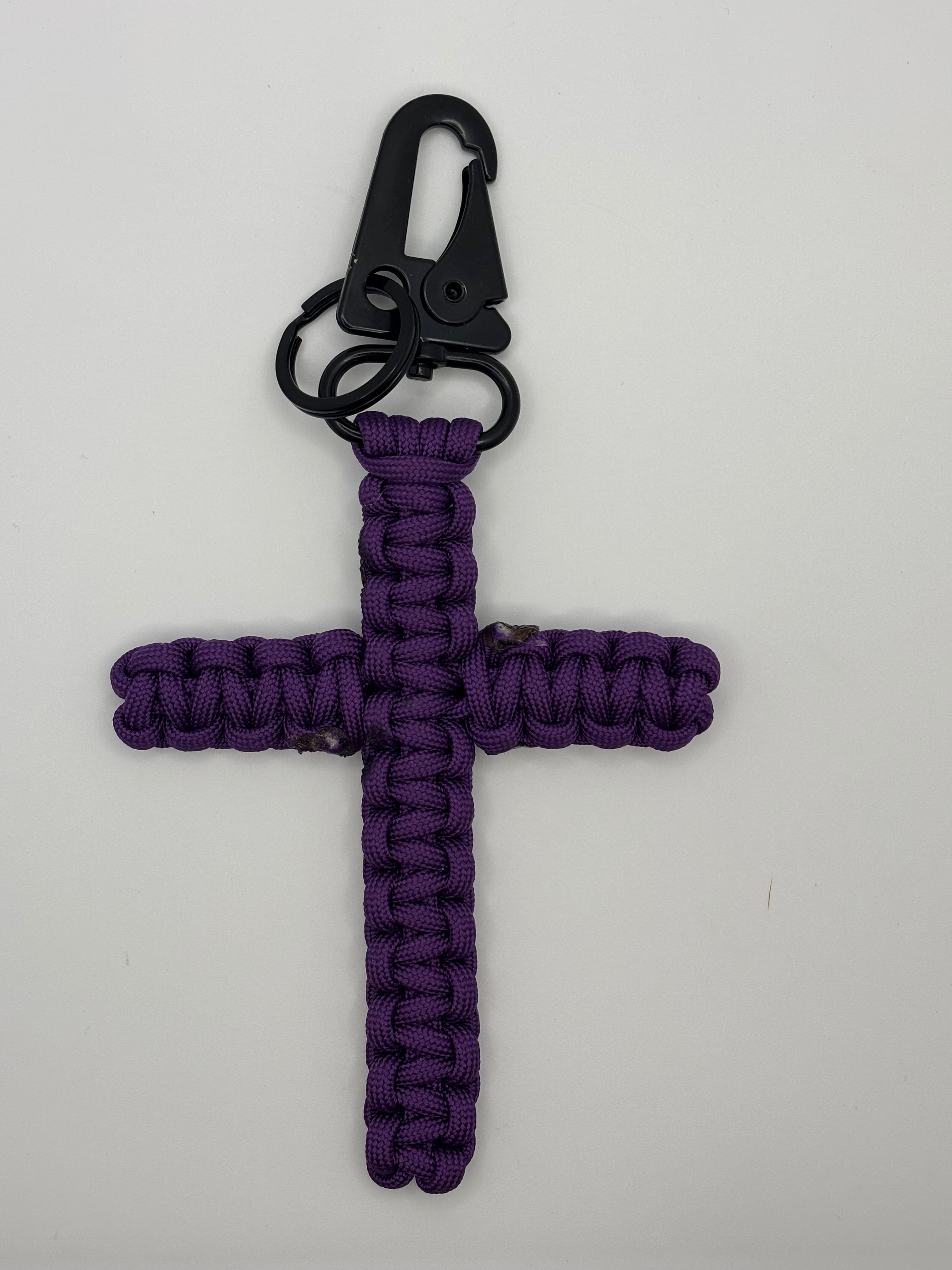 Handmade Cobra Knot Cross Paracord Keychain – Purple image 1