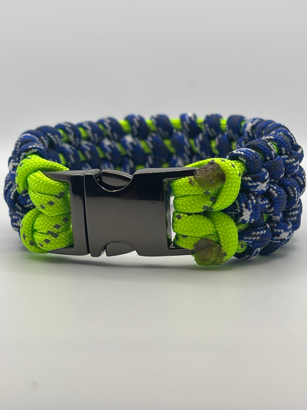Traitor Knot Paracord Bracelet – Blue & Yellow with Metal Clasp image 1