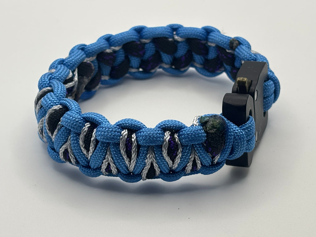 Handmade Stitched Solomon Dragon Paracord Bracelet – Blue & Black image 0